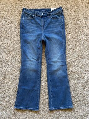 NWT Chico’s Skinny Bootcut Jeans Medium Wash‎ Stretch Denim Size 1.5R US 10R